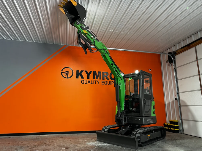 KYMRON® XH32D Pro Series Excavator with Thumb + Cab w/ Heat &amp; Radio