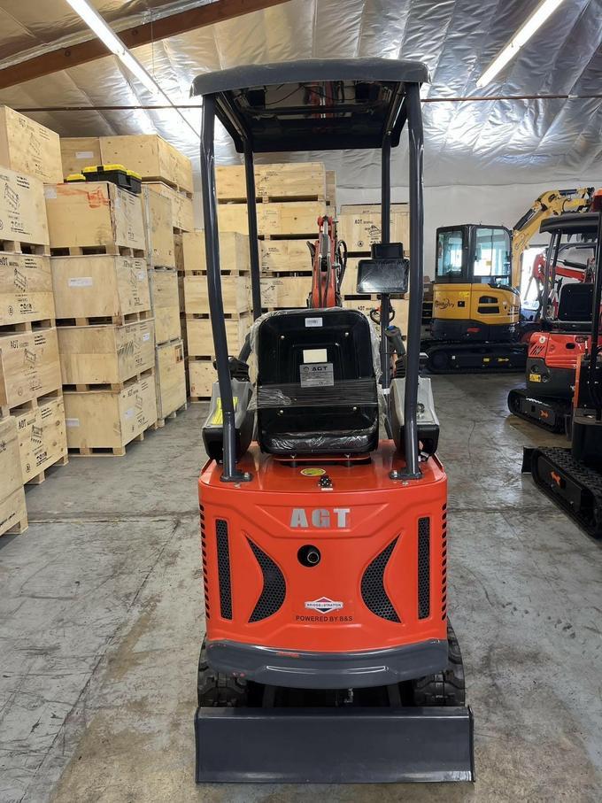 AGT DM12X-C PLUS Mini Excavator – Two-Speed, Pilot Control, Hydraulic Cooler, Swing Boom by Machinerylol