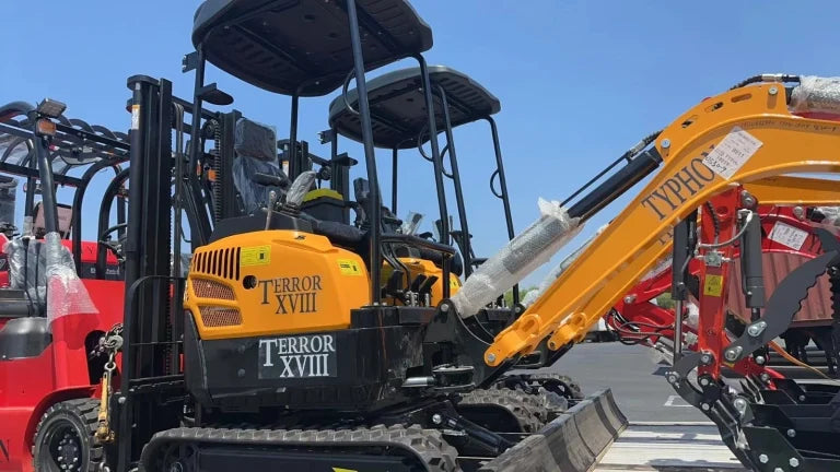 4,000 lbs Terror XVIII Mini Excavator, EPA Certified KUBOTA D902 Diesel Machine